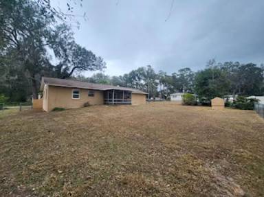 Main picture of 6138 SE 118th Pl