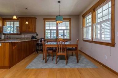 Main picture of 2860 Log Bronc Way