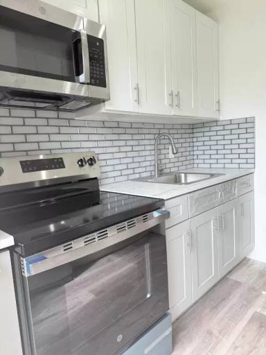 Main picture of 11070 Peachtree Dr