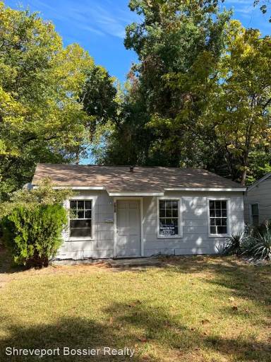 Main picture of 1826 Lyons St