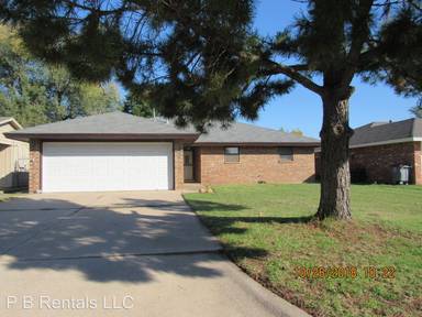 Main picture of 6205 NW Cherry Ave