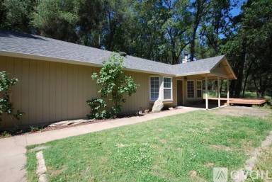 Main picture of 2598 Running Deer Rd