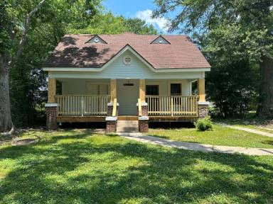 Main picture of 1430 W Kirby Pl