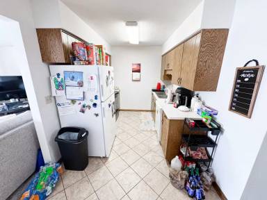 Main picture of 16 W Klubertanz Dr