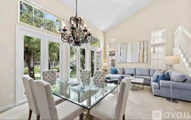 Main picture of 9 Agostino