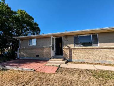 Main picture of 6641 Julian St