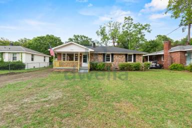 Main picture of 1773 D Ave