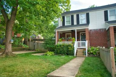 Main picture of 2711 Farnsworth Dr