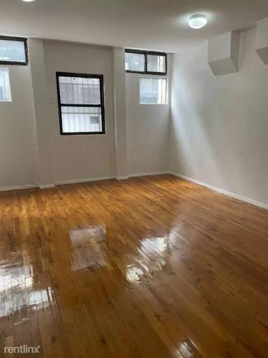 Main picture of 414 Broadway