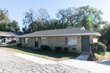 Main picture of 1207 N Martin Luther King Junior Boulevard - 1207 C-3
