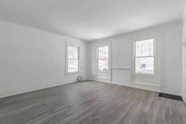 Main picture of 297 Genesee St