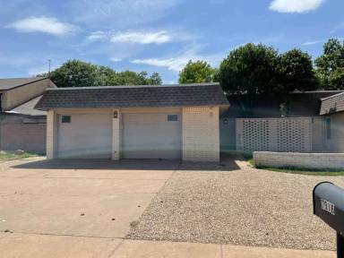Main picture of 7916 Albany Ave