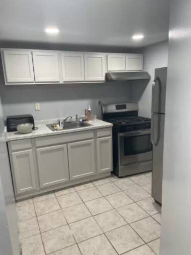 Main picture of 74 Calla St