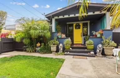 Main picture of 38 S Santa Rosa St
