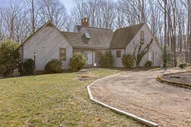 Main picture of 1818 Manakintown Ferry Rd
