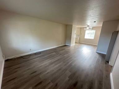 Main picture of 408 E Fairmont Ave