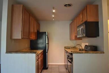 Main picture of 8700 Manchester Rd