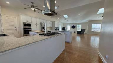 Main picture of 937 Fulbright Ave