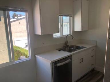 Main picture of 2400 S Ridgeley Dr