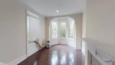 Main picture of 2312 Locust St