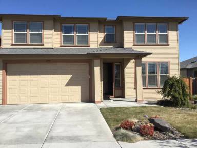 Main picture of 2948 NE Conners Ave