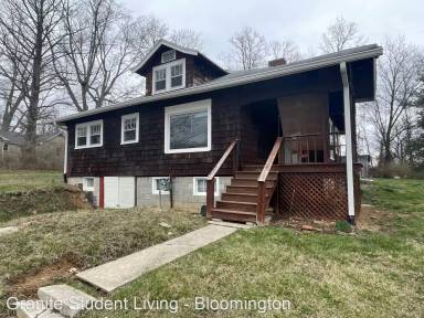 Main picture of 1210 N Arlington Park Dr