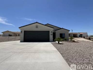 Main picture of 1790 Palo Verde Blvd S
