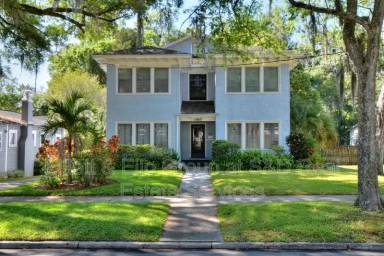 Main picture of 211 E Park St