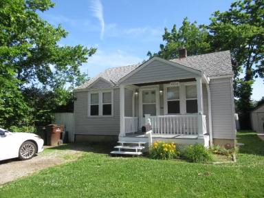 Main picture of 4610 Belleview Ave