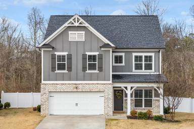 Main picture of 1741 Timber Creek Rd NE