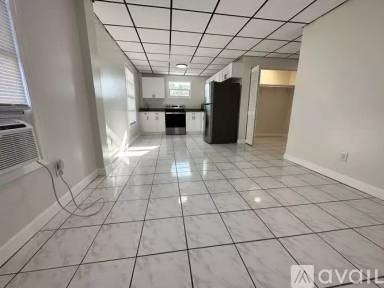 Main picture of 18433 Rosewood Rd