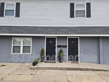 Main picture of 215 North Pavilion Avenue - B