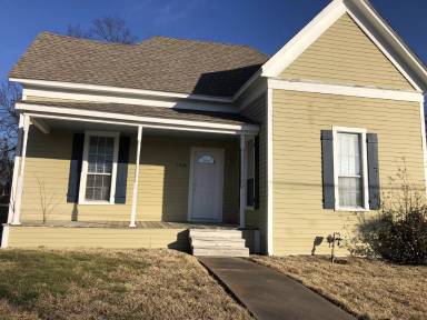 Main picture of 1514 Arp St