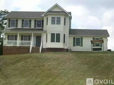 Main picture of 1814 Spring Hill Rd