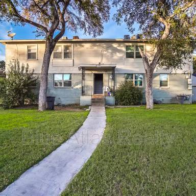 Main picture of 2215 Riverview Dr