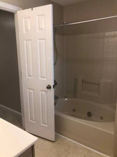 Main picture of 820 E Willow Point Pl