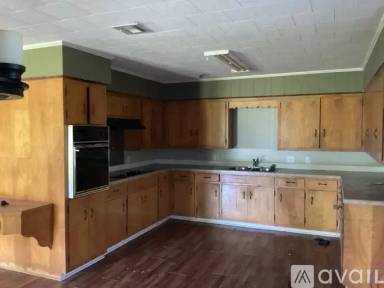 Main picture of 3999 Vidrine Rd