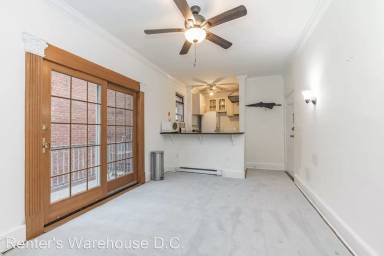 Main picture of 1318 35th St NW