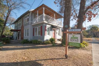 Main picture of 2713 Preston St