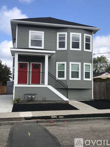 Main picture of 820 60th St
