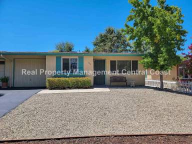 Main picture of 728 Brookhill Dr