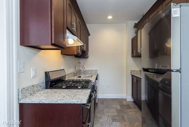 Main picture of 33 Walbridge St