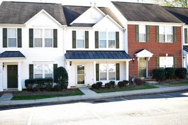 Main picture of 112 Talbert Town Loop