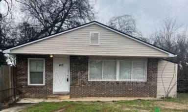 Main picture of 415 Landau Dr