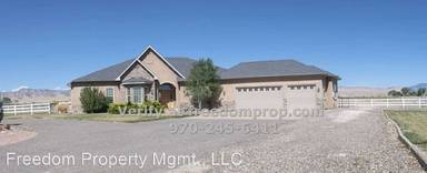 Main picture of 924 Vista Ct