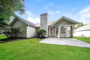 Main picture of 904 Castlerock Way