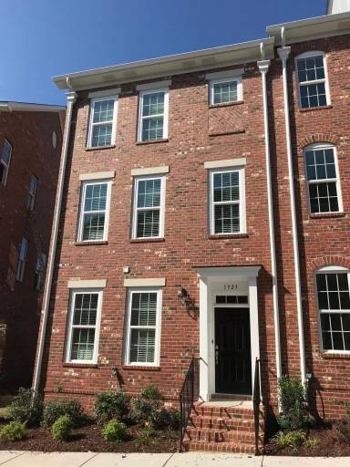 Main picture of 1916 Winpole Ln