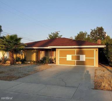 Main picture of 591 S Carmalita St