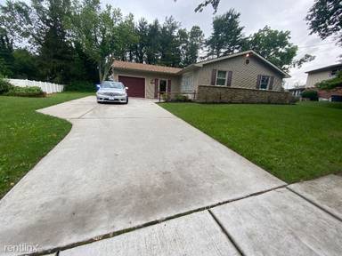 Main picture of 404 Tanforan Dr
