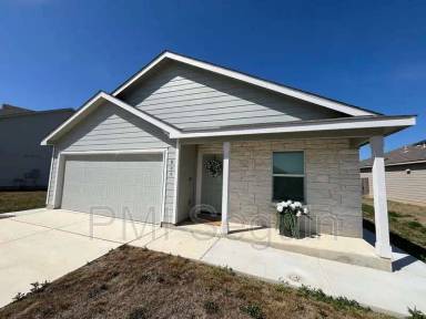 Main picture of 809 Riviera Ct